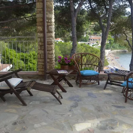 Villa Tina *